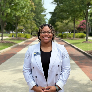 Sharniquia Student headshot